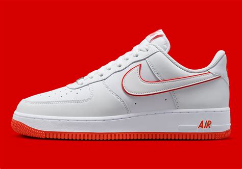 Air Force 1 Shoes .